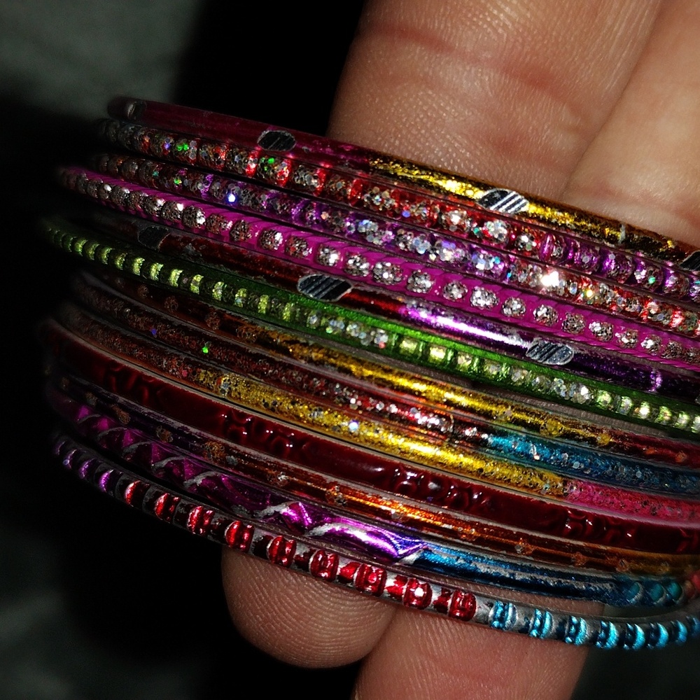 Small/ Kid Bangle bracelets - Picture 3 of 3